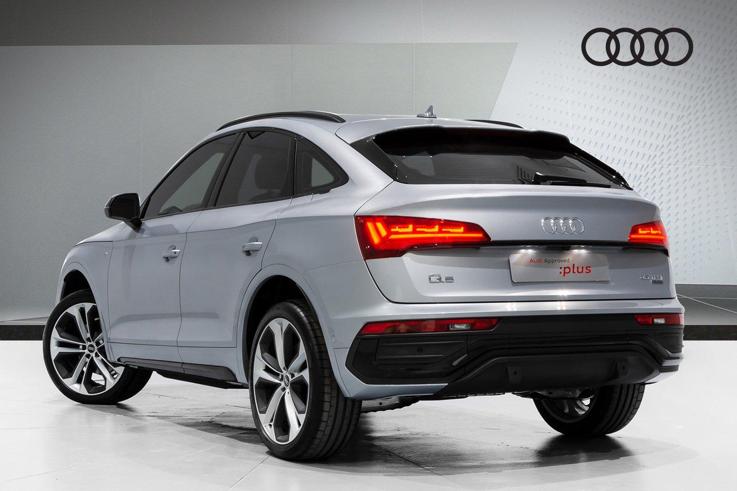 Audi Q5 Sportback 2022 | Silver | Audi Approved :plus | Bahrain